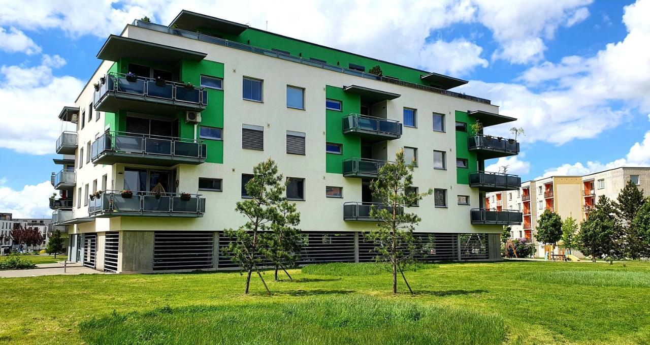 Apartment Holata 201 Hradec Kralove Exterior photo