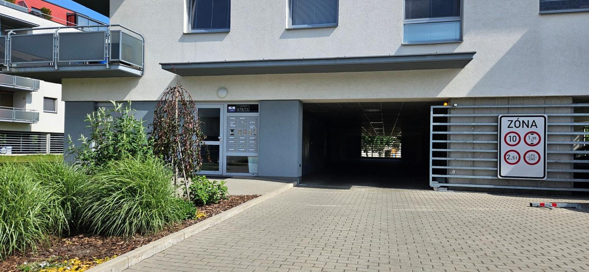 Apartment Holata 201 Hradec Kralove Exterior photo
